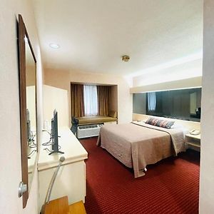 Handicap Room